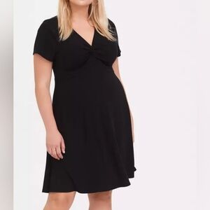 Torrid Mini Rib Knit Twist Front Skater Dress Black sz 2